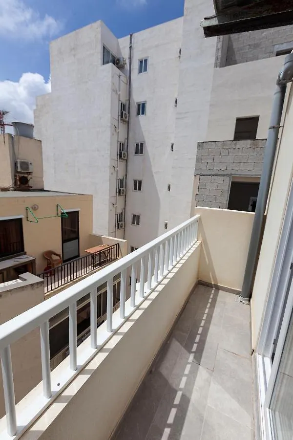 Spacious Designer Apt With Private Seaview Balcony By 360 Estates Buġibba Apartament