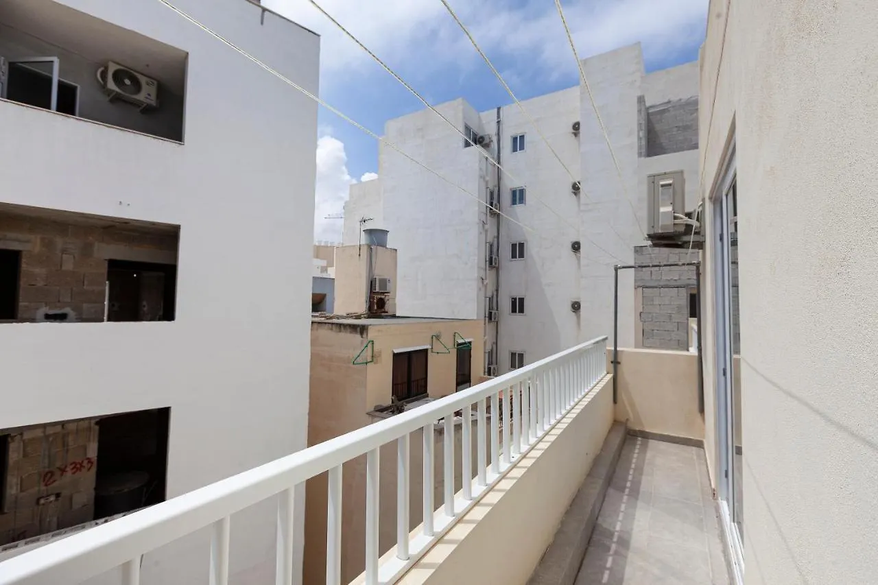 Spacious Designer Apt With Private Seaview Balcony By 360 Estates Buġibba