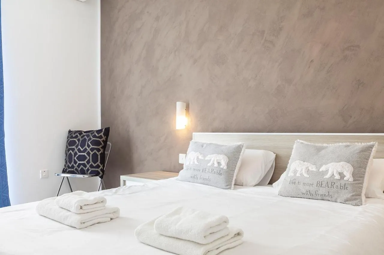 Spacious Designer Apt With Private Seaview Balcony By 360 Estates Buġibba Appartamento